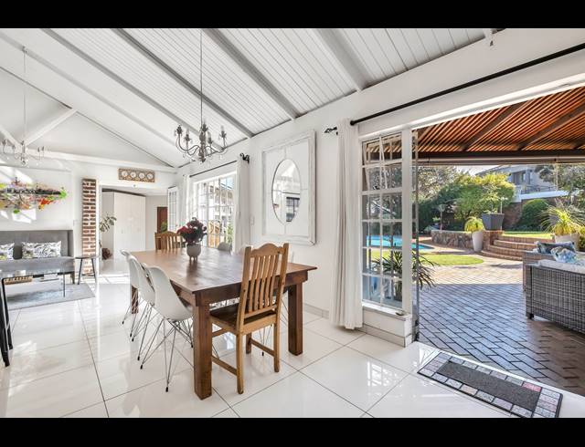4 BEDROOM HOUSE FOR SALE IN LINDEN